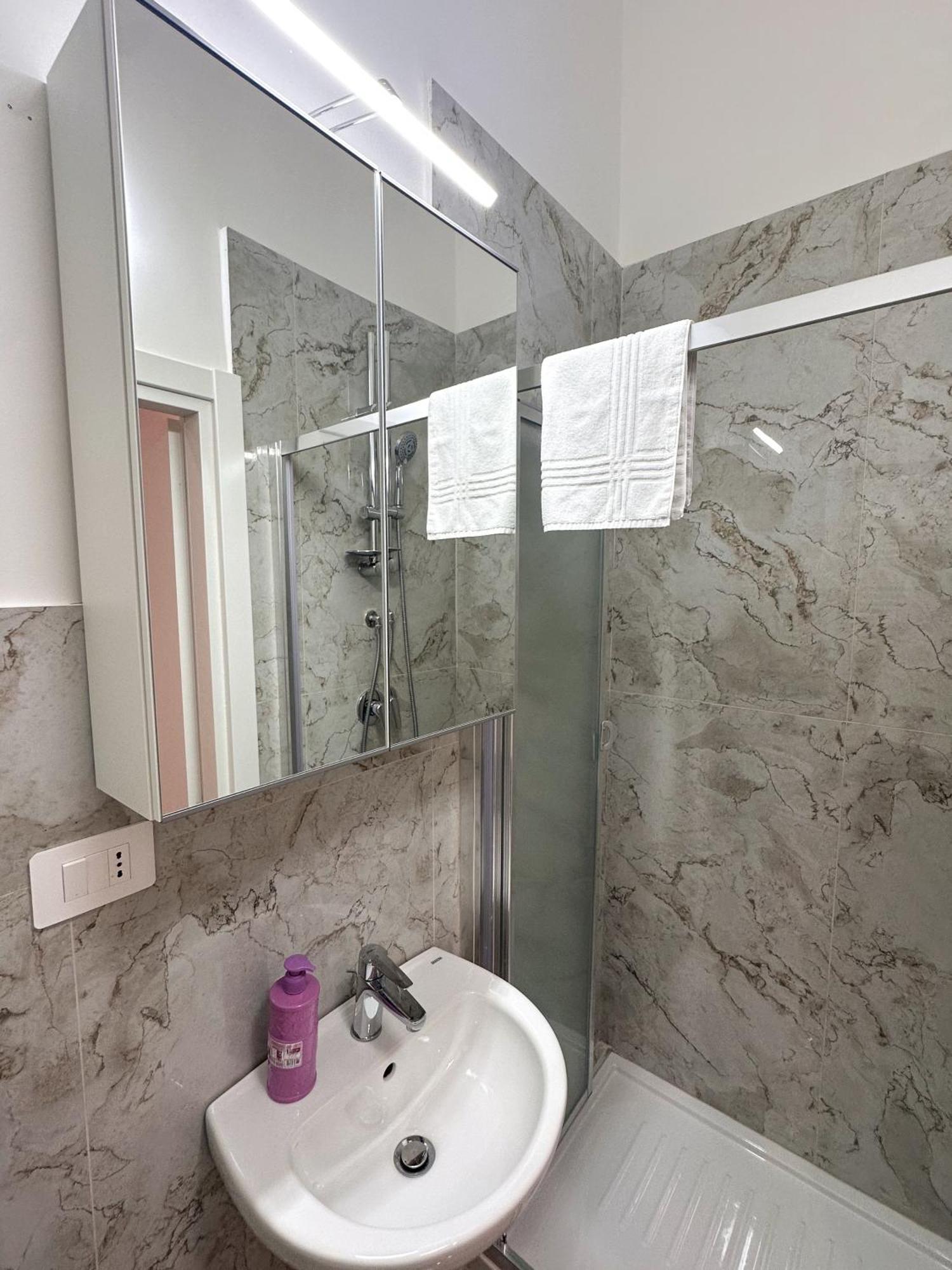 Benvenuto A Napoli Bed & Breakfast Bagian luar foto