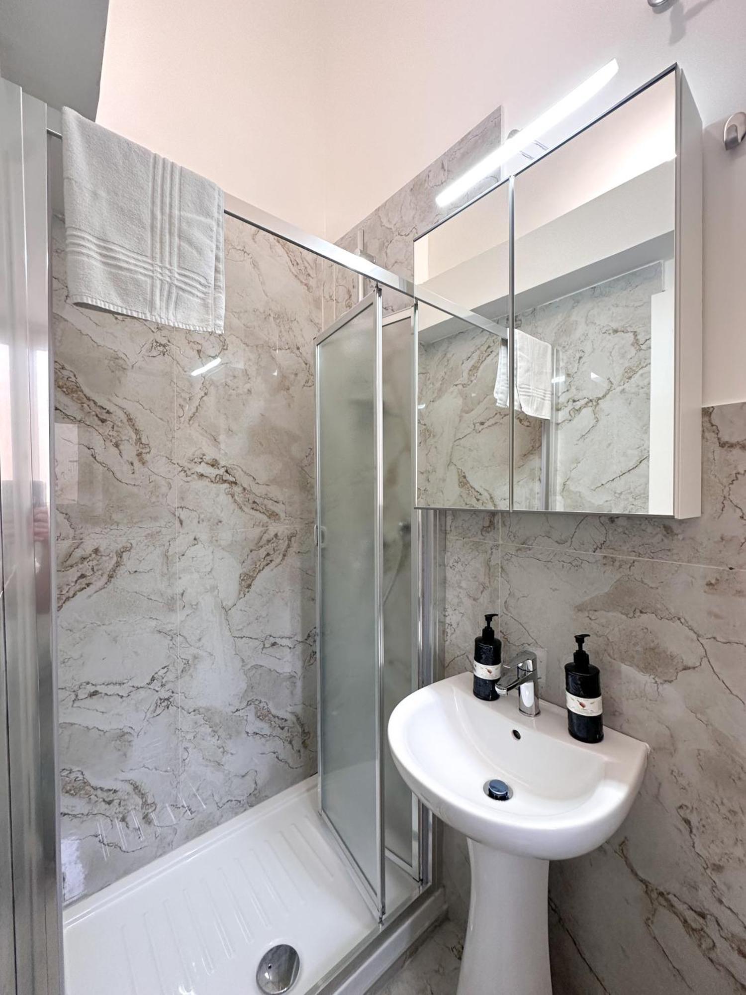 Benvenuto A Napoli Bed & Breakfast Bagian luar foto
