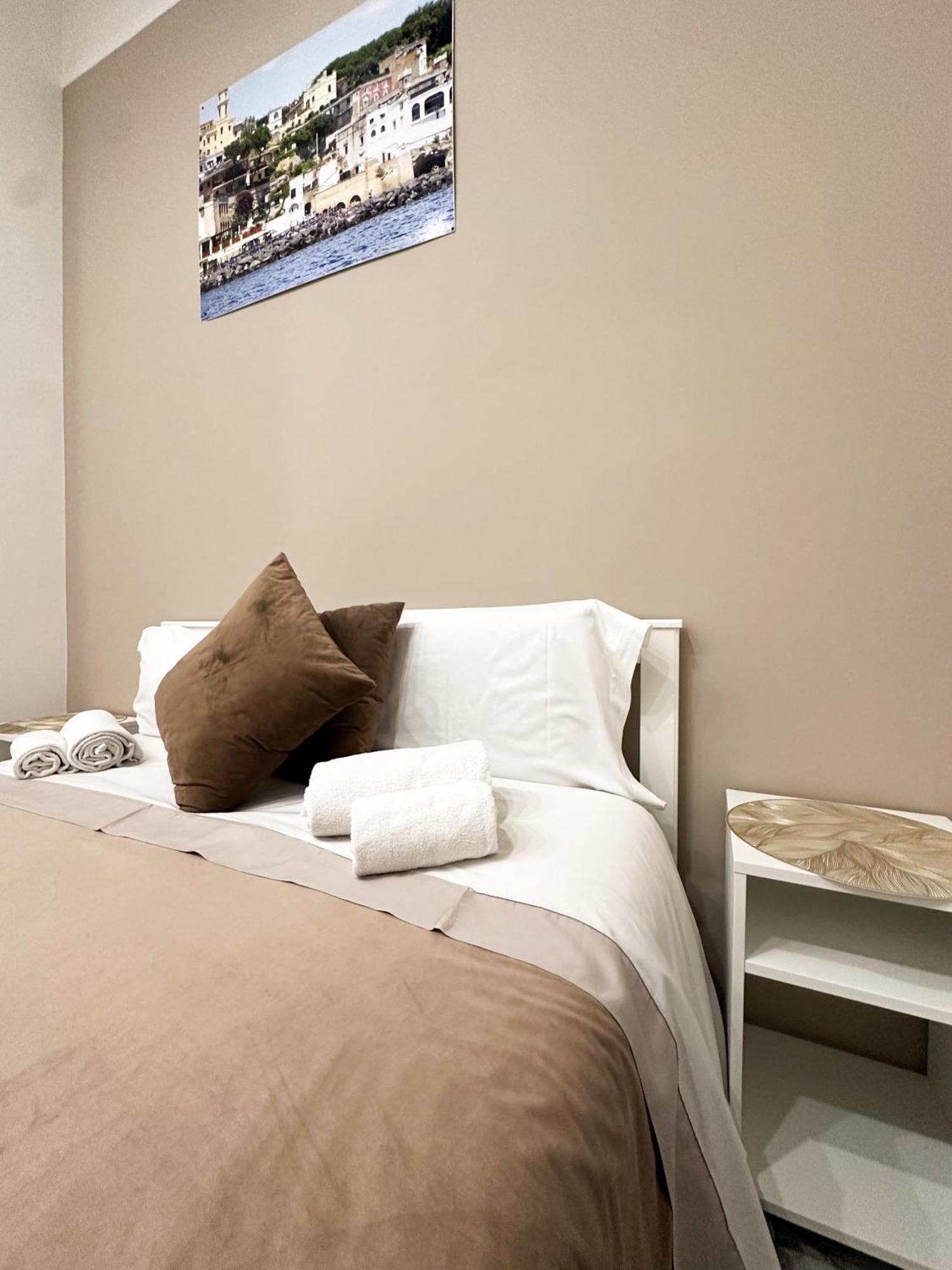 Benvenuto A Napoli Bed & Breakfast Bagian luar foto